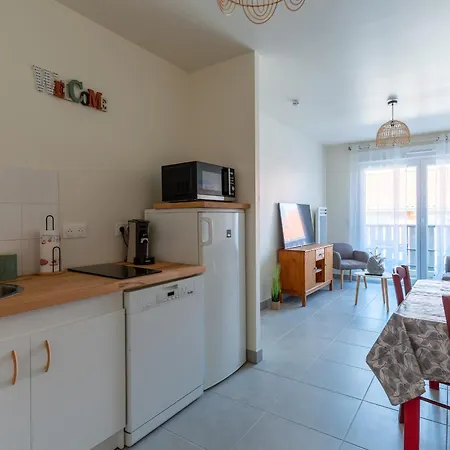 Apartament Neuf A Plage, A 500m De L'ocean, Pour 4 Personnes Avec Parking Prive - Fr-1-50-133